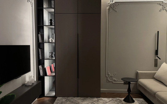 Alcon Apartments