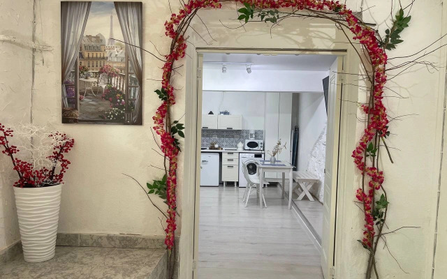 Studiya Santorini Maksi Flat