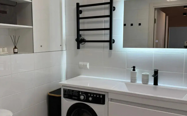 Квартира Стильная Евро 3-комнатная