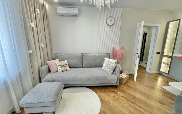 Serdtse Sakhalina Flat