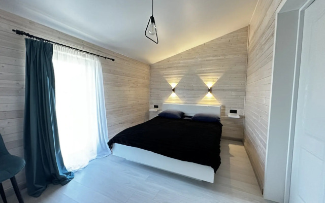 Частный дом в посёлке Запорожском