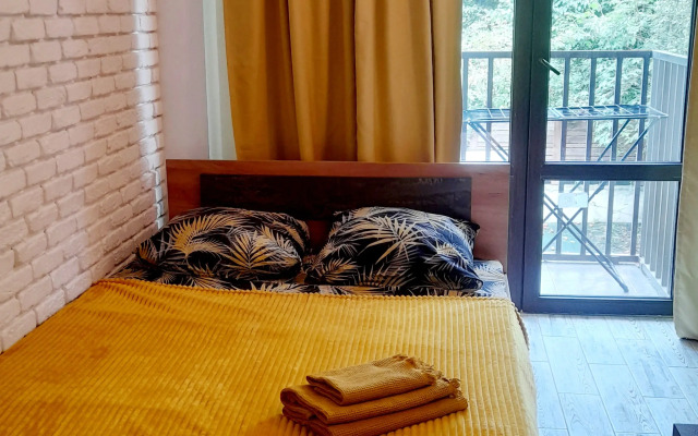 Uyutnaya studiya s lichnym khammamom Flat