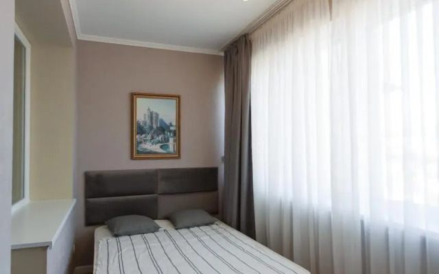 Rivyera Flat