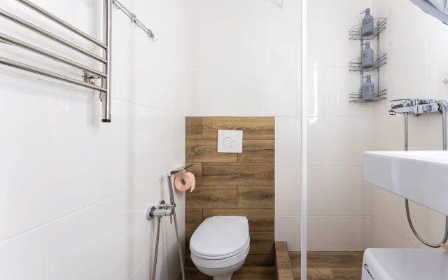 Dvukhmestnaya S Yevroremontom Flat