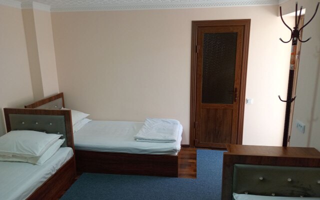 Raxmatjon Guest House