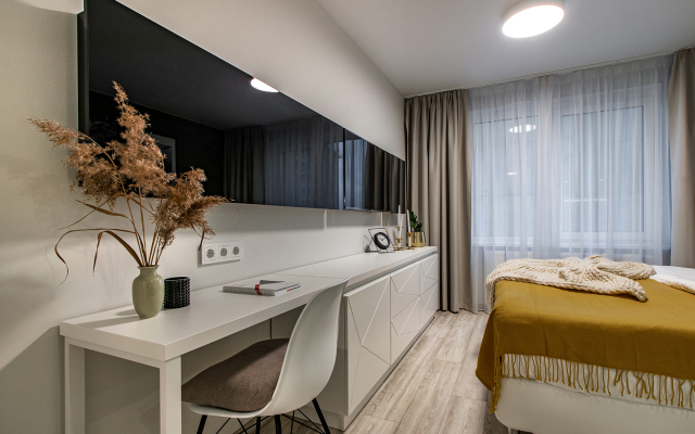 Studiya U Metro Bukharestskaya Flat