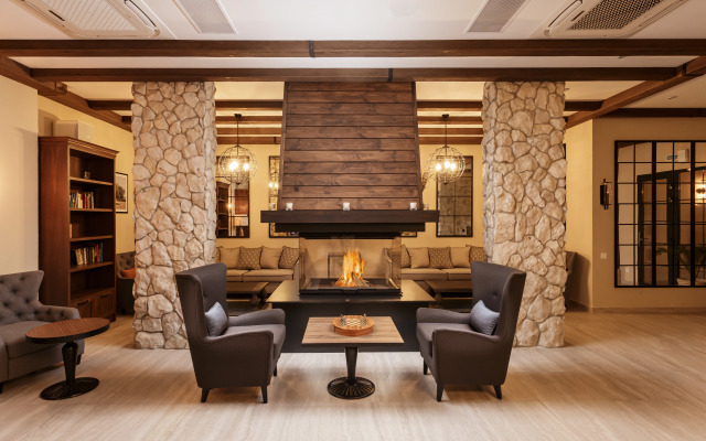 7 Kiparisov Hotel