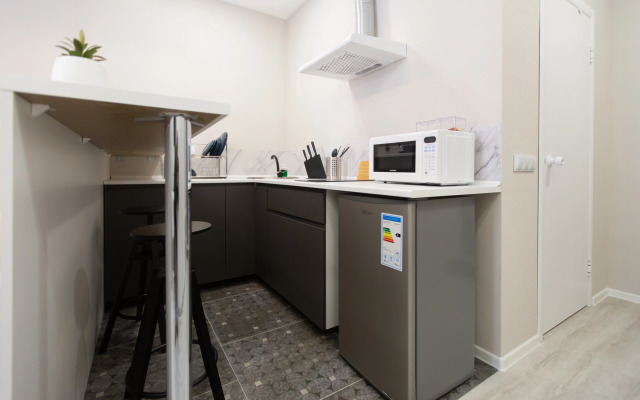 Апартаменты 9 Ночей на Карташова №2