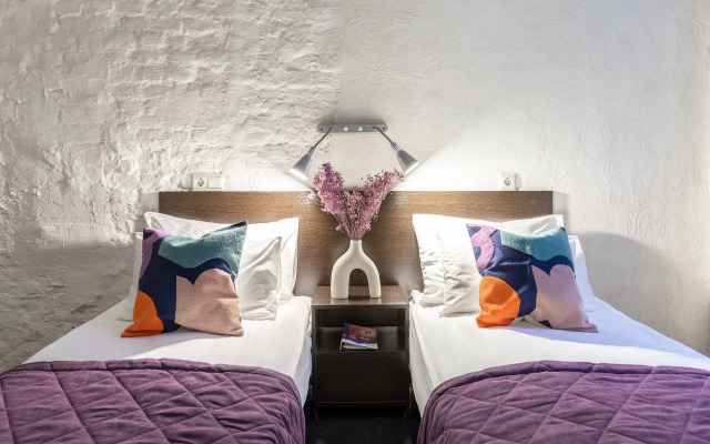 Меблированные комнаты S13