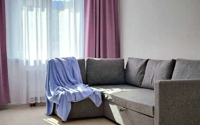 Dvukhkomnatnaya kvartira v novom Zhk Za ruchyem Flat