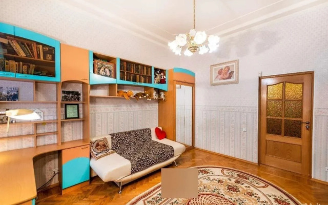 Centr Tiho Pushkinskaya 10 Living quarters