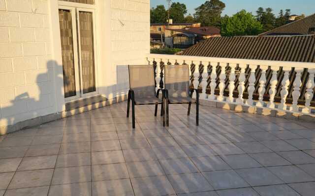 White House Sukhum Guest house