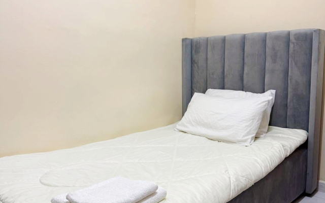 Friends Break Downtown Apartment Hotel