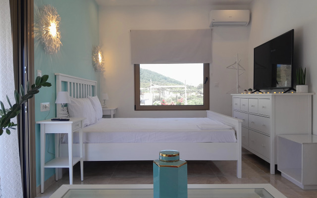 Aetheria Roof Resort Apartments