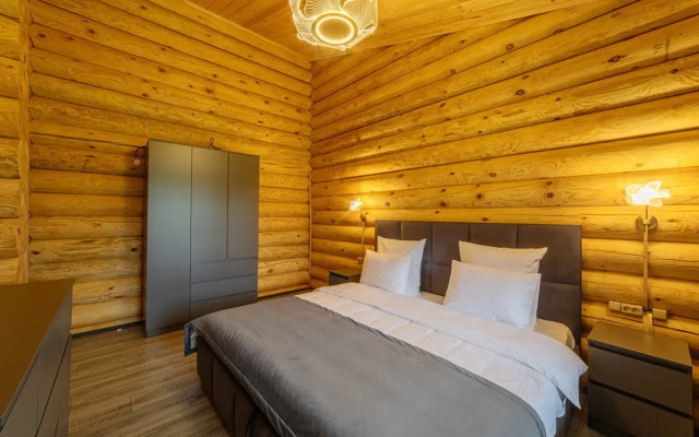 Частный дом в поселке Разливы-1, 8А