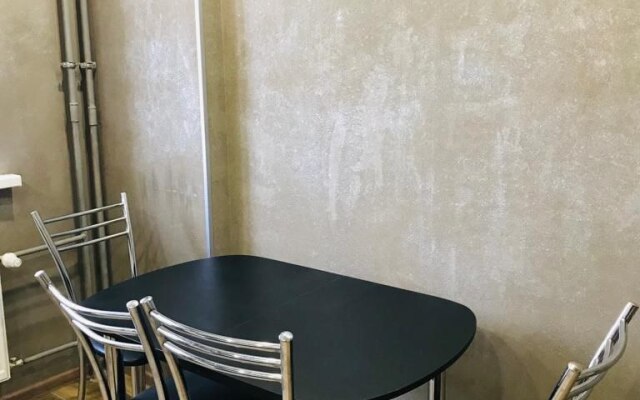 Uyutnaya U Parka Galitskogo Flat