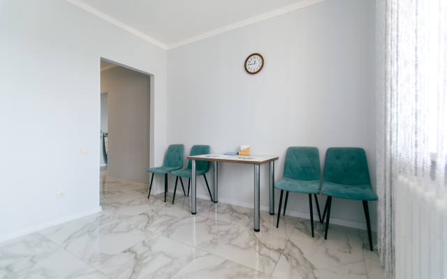 PrezentHaus Na Karla Marksa 175/2 Flat