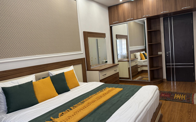 Апартаменты 2-к в самом центре Еревана