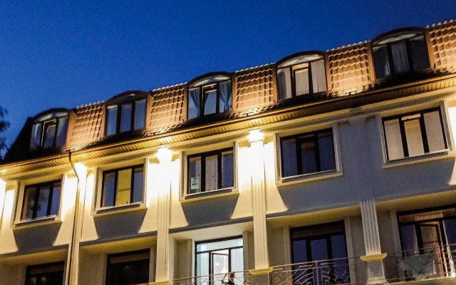 Studiya 3 Krovati Apartments