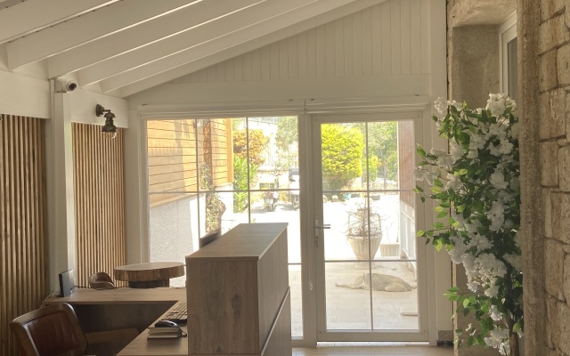 Alacati Moonbox Boutique Hotel