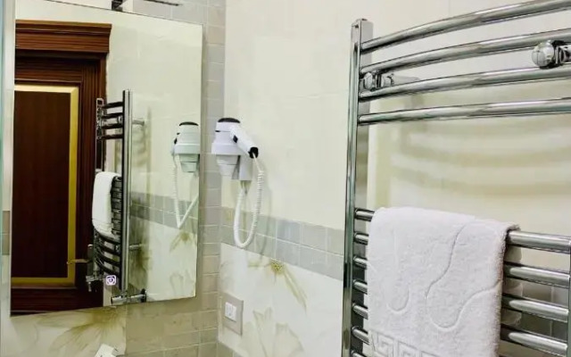 Clover Boutique Hotel
