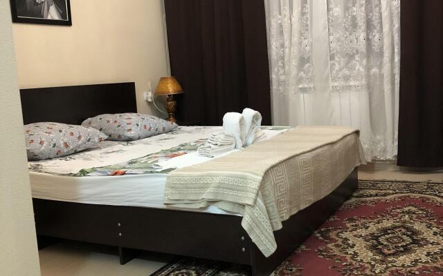 Edelveys Guest House
