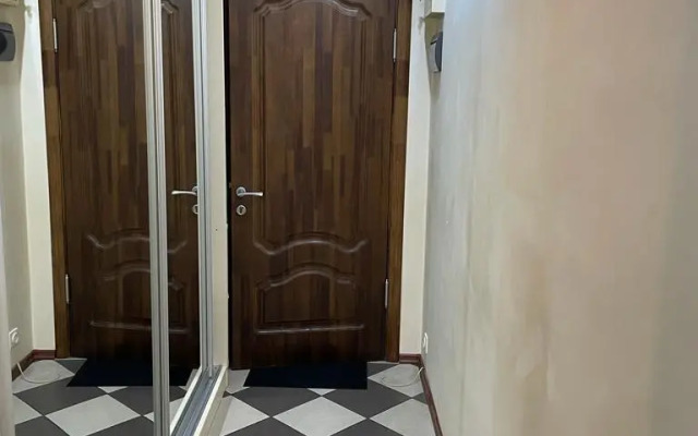 Квартира 2х Комнатная рядом с ЖД Вокзалом