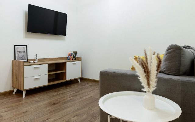 V Samom Tsentre Goroda Flat