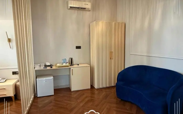 Perla De Mar Inn Hotel