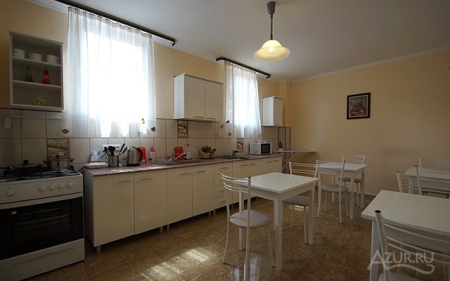 Akrit Hotel