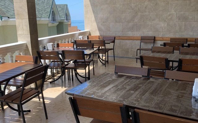 Aqua Life Guest House