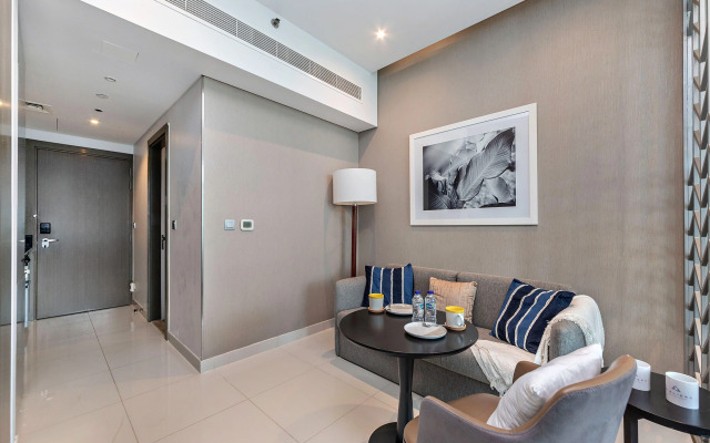 Апартаменты Dubai Canal view at DAMAC Maison Prive