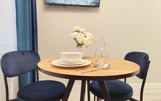 Dvukhmestnaya Dizaynerskaya Studiya Flat