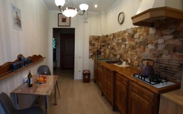 Квартира 1-комнатная co вcеми удoбствами