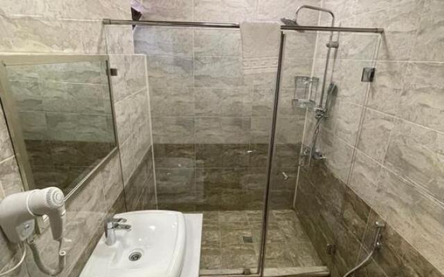 Hotel Grand Mirror