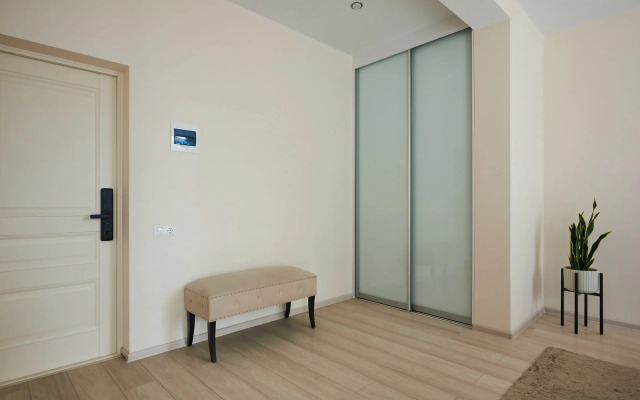 Red Apartments Pokrovskiy Park Iris Apartments