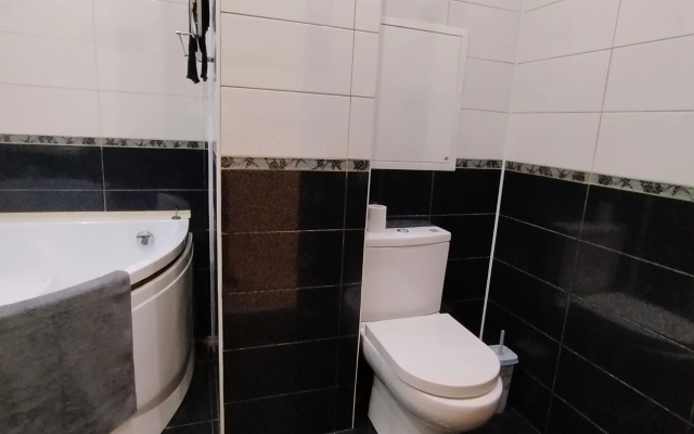 Flat Apartamentyi Po Karmanu s Samostoyatel'nyim Zaseleniem Flat