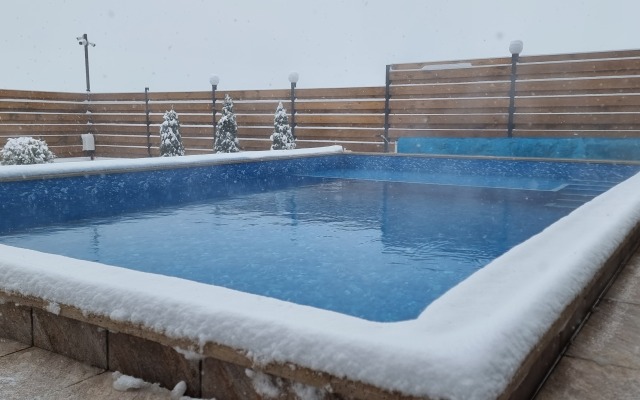 Chetyre Sezona Guest house