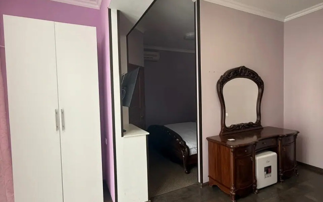 Medovaya Guest House
