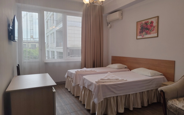 Lara Hotel