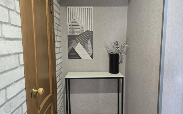 Avrora, 2 Kurskaya 61 Flat