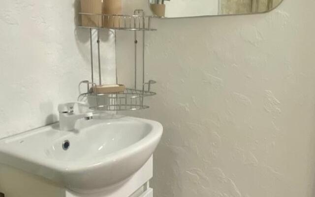 Radonovye Vanny Flat