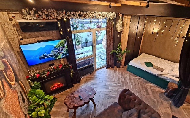 Kvartira S Terrasoj Flat
