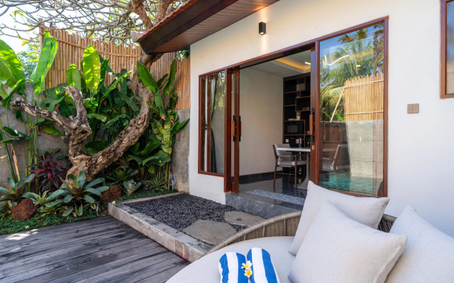 Utamas Keramas Villa
