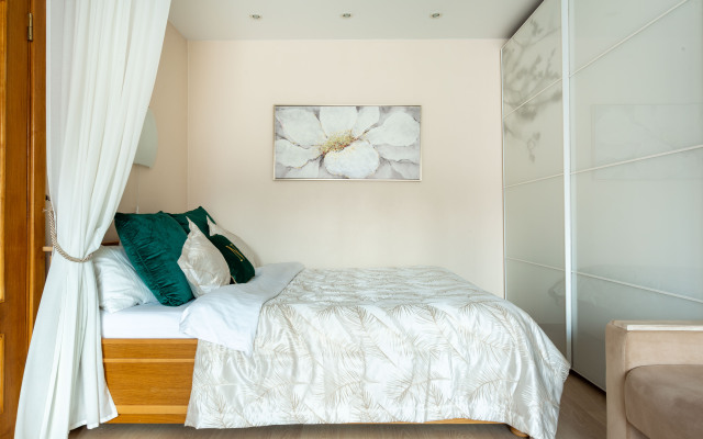 Apartamenty  Metro Zvezdnaya