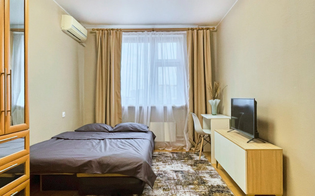 Udobnaya I Funktsionalnaya Kvartira, S Tihim Dvorikom Apartments