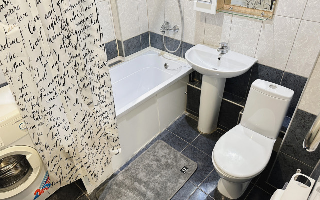 Odnokomnatnaya Kudasheva 108 Flat