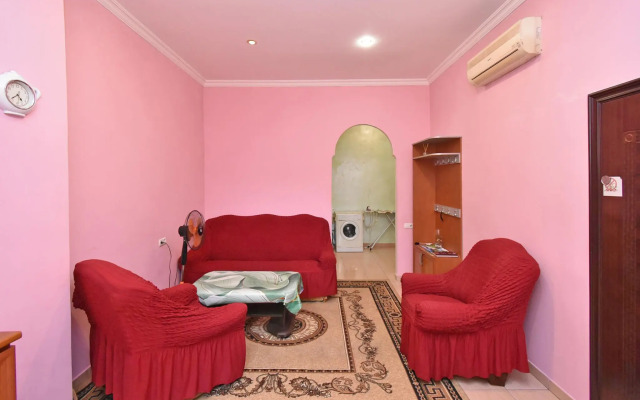 Apartment in Saryan Street Flat