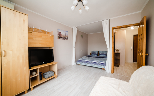 na Ulitse Novaya Bashilovka 4 Flat