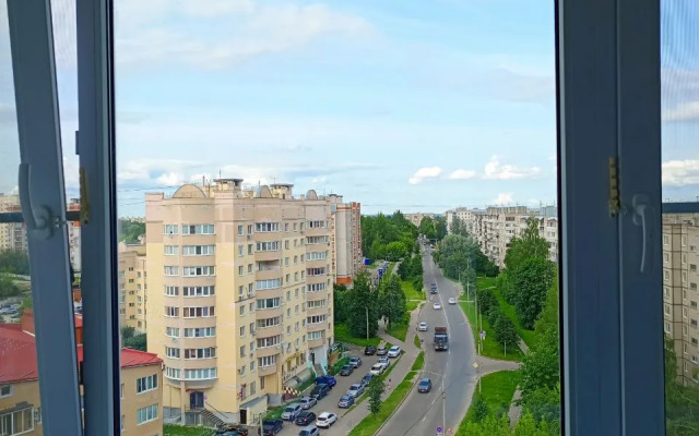 Uyutnaya 3-Komnatnaya Flat